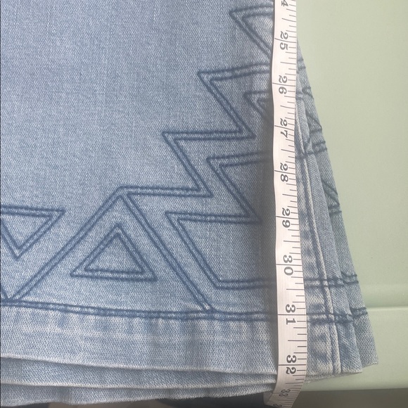 Wrangler Retro High Rise Flare Jeans with Aztec Embroidery - Picture 8 of 9